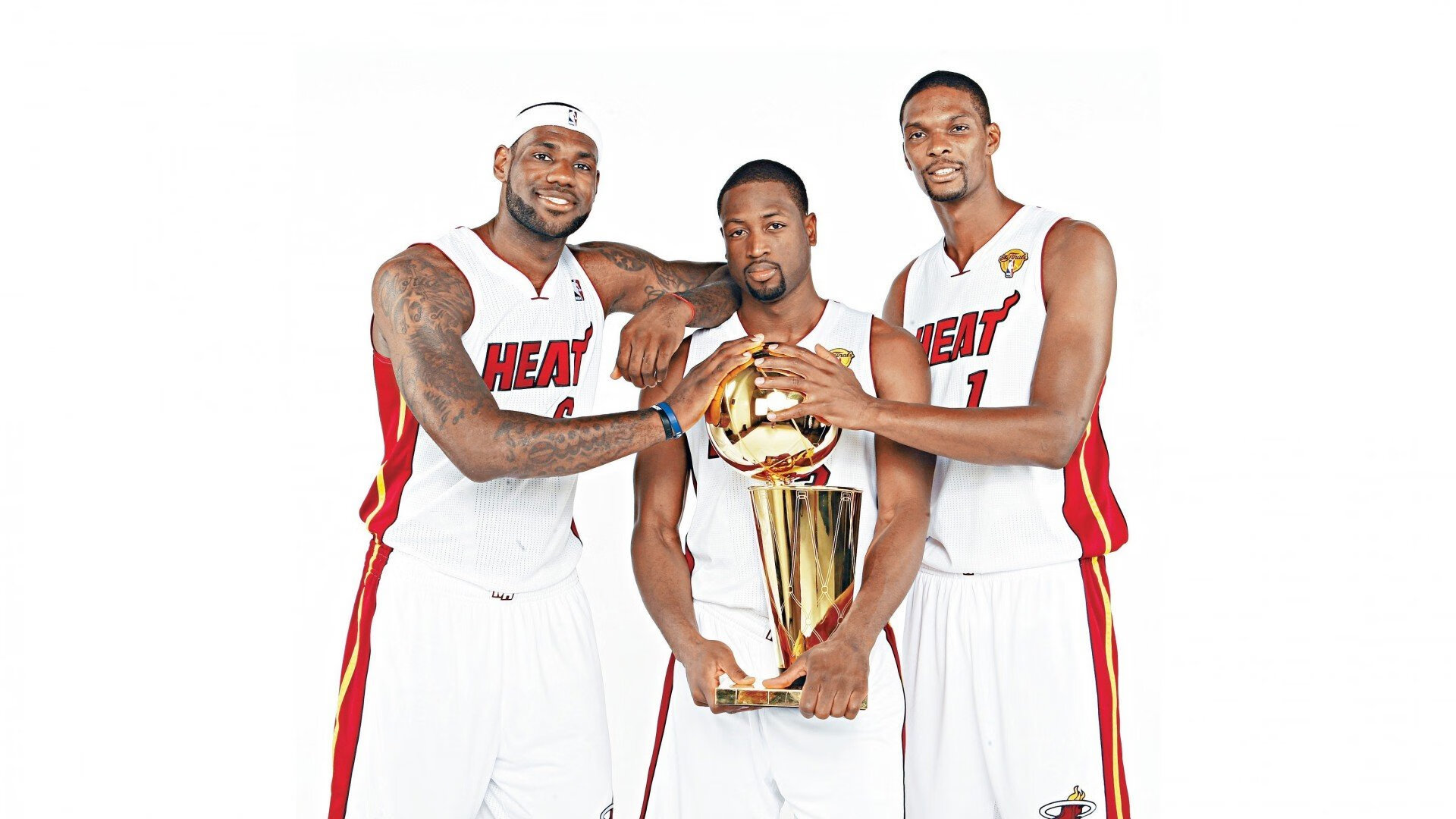 法国阿尔卑斯山地区、美国盐湖城分别获得2030年和2034年冬奥会主办权，沙特获得2034年足球世界杯主办权。